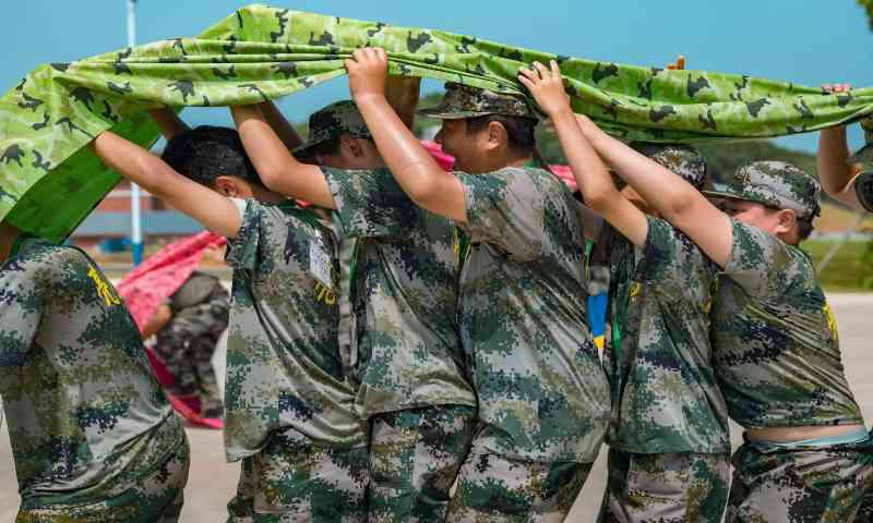 西安军事夏令营让孩子有规则意识，有责任感，使命感